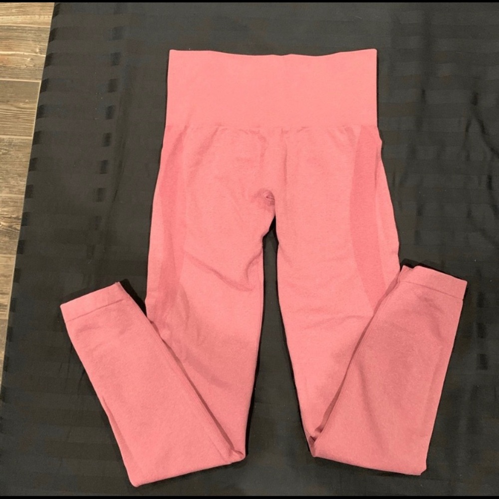 NVGTN Leggings